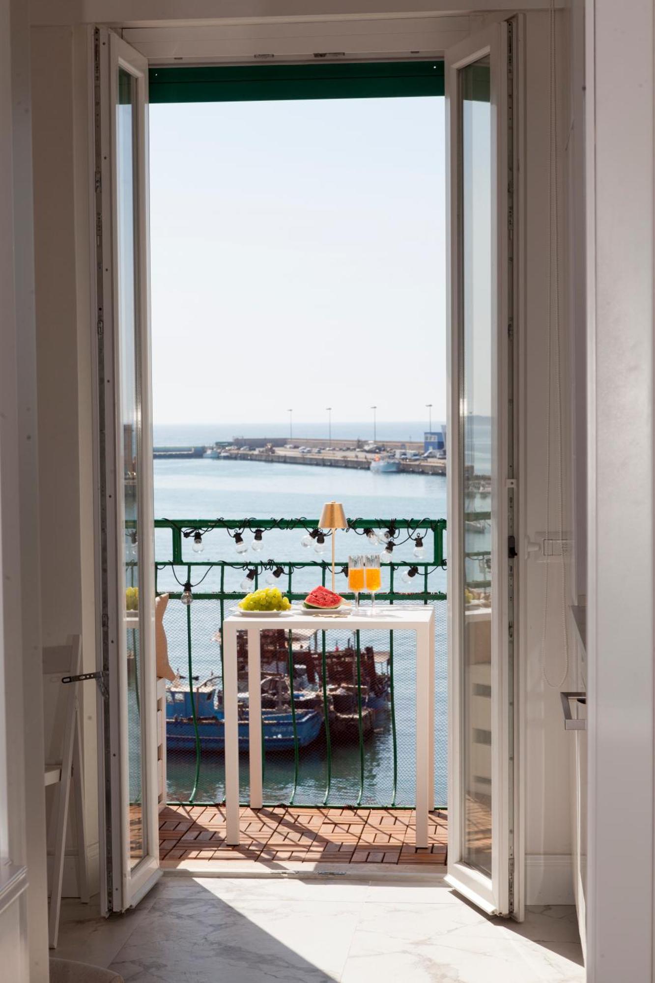 La Finestra Sul Mare Central Apartment Vista Mare Anzio Exterior photo